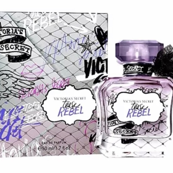 Victoria’s Secret tease rebel - Picture 4 of 11